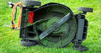 How to Pressure Wash A Lawn Mower