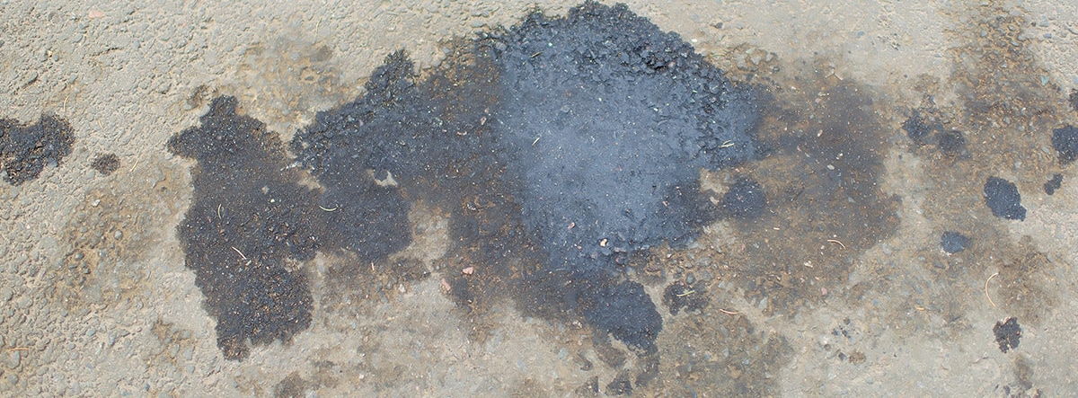 Pressure Washing a Garage Floor