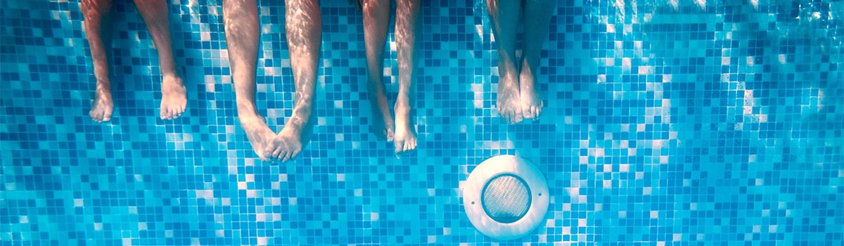Swimming Pool Cleaning