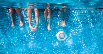 Swimming Pool Cleaning