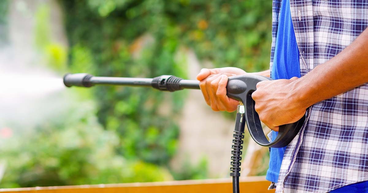 Pressure Washer Buying Guide: Choose the Right One - Grainger KnowHow