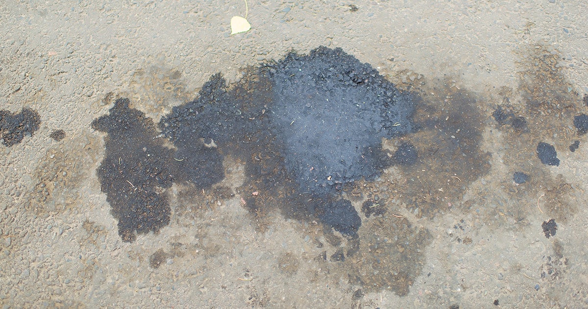 Pressure Washing a Garage Floor