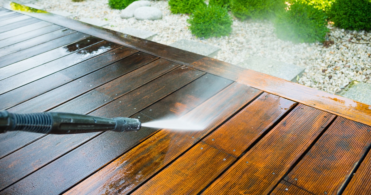 Cleaning and Refinishing a Deck